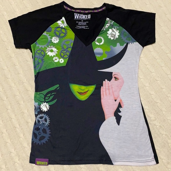 Wear Wicked Tops - Wicked Elphaba Glenda whisper tee XL, fits like M